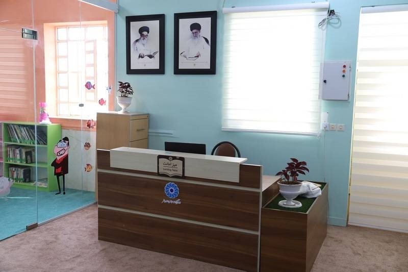 میز امانات کتاب
